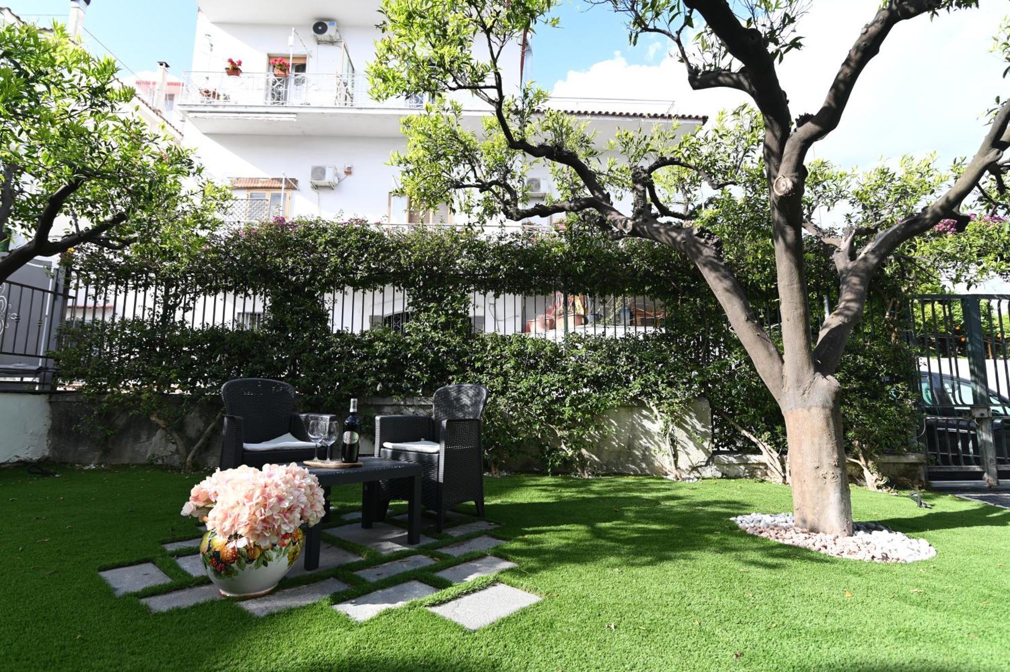 Slopes Suites And Spa Boscotrecase 外观 照片